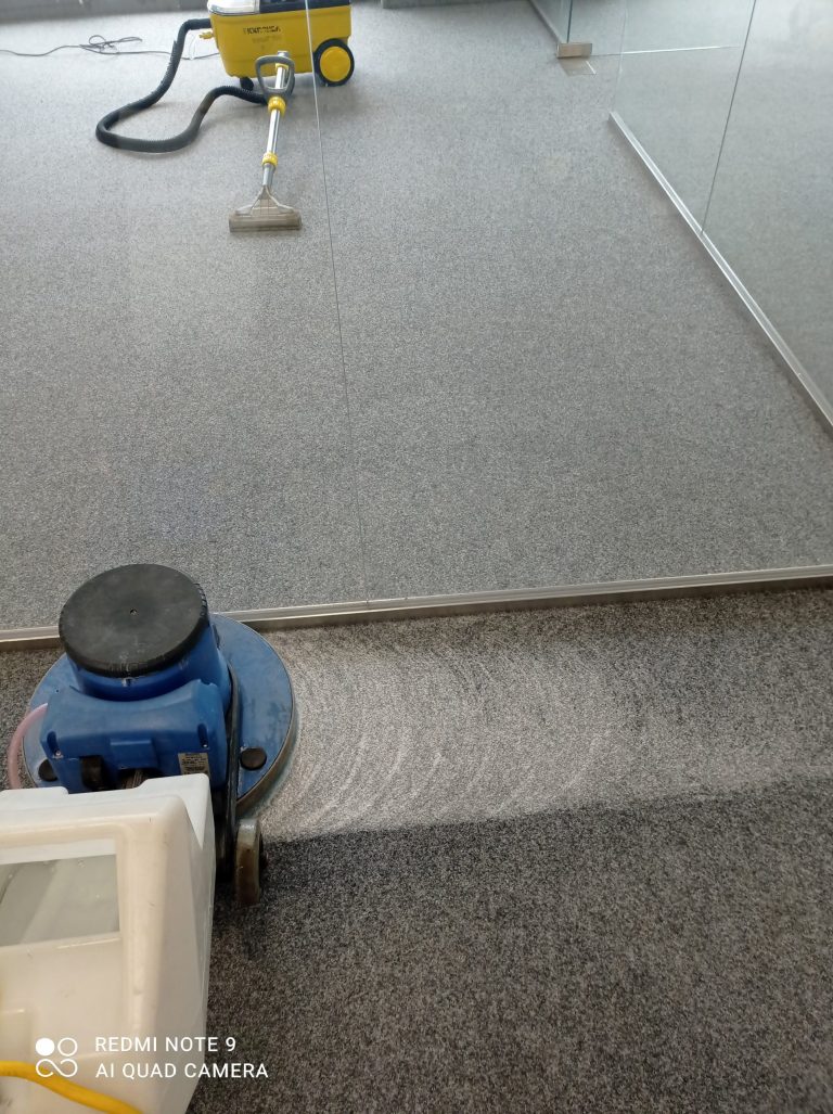 czyszczenie wykładzin biurowych wroclaw activas 2